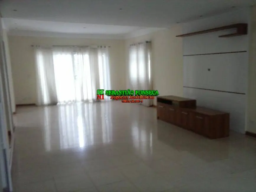 Casa com 4 quartos à venda, 360m2 em Sao Jose Dos Campos - SP - imagem 3 Foto 3 de Casa com 4 quartos à venda, 360m2 em Sao Jose Dos Campos - SP