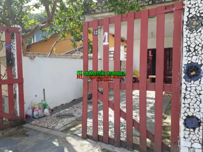 Casa com 8 quartos à venda, 300m2 em Martim de Sá, Caraguatatuba - SP - imagem 3 Foto 3 de Casa com 8 quartos à venda, 300m2 em Martim de Sá, Caraguatatuba - SP