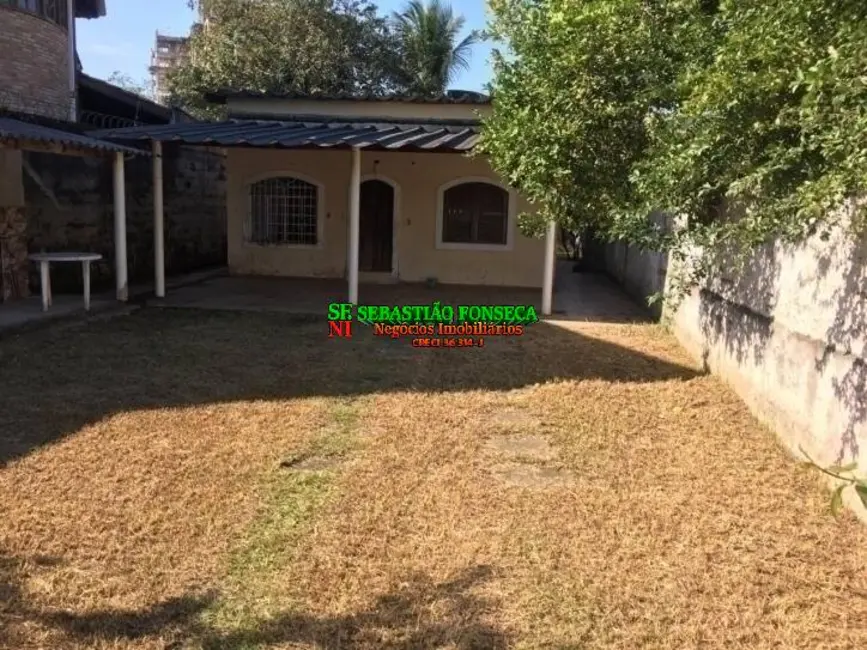 Foto 5 de Casa com 2 quartos à venda, 300m2 em Martim de Sá, Caraguatatuba - SP