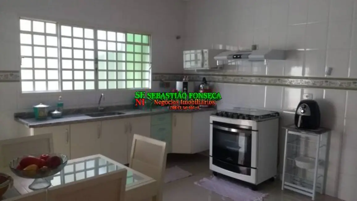 Foto 6 de Casa com 3 quartos à venda, 260m2 em Cidade Jardim, Jacarei - SP