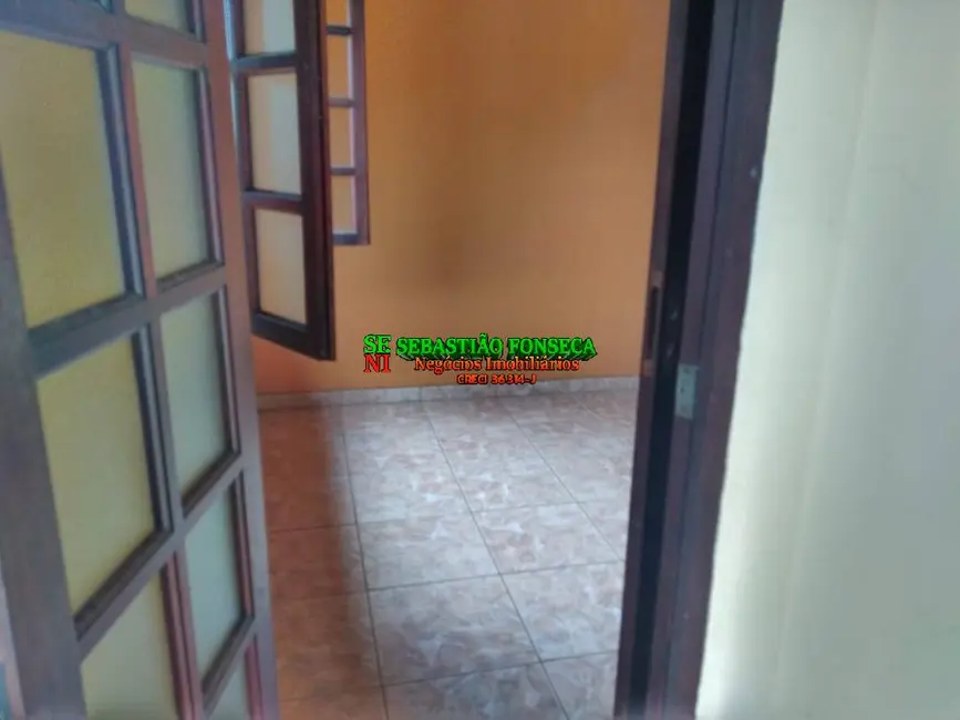 Chácara com 3 quartos à venda, 640m2 em Centro, Jambeiro - SP - imagem 8 Foto 8 de Chácara com 3 quartos à venda, 640m2 em Centro, Jambeiro - SP