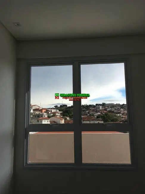 Sala Comercial para alugar, 26m2 em Centro, Jacarei - SP - imagem 9 Foto 9 de Sala Comercial para alugar, 26m2 em Centro, Jacarei - SP