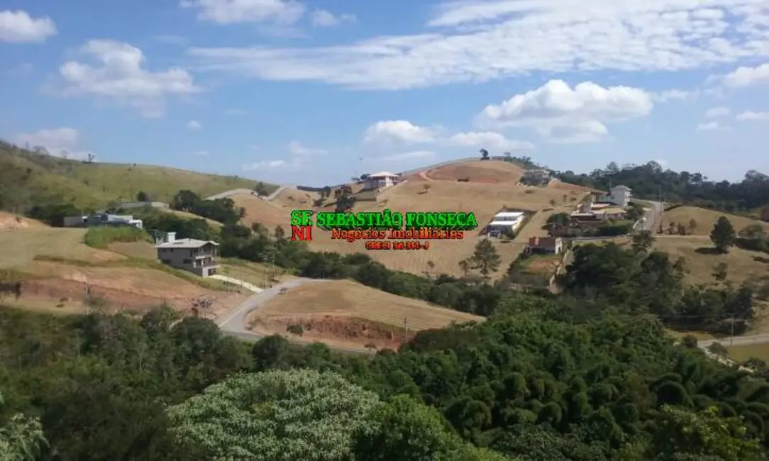 Foto 1 de Terreno / Lote à venda, 2100m2 em Jambeiro - SP