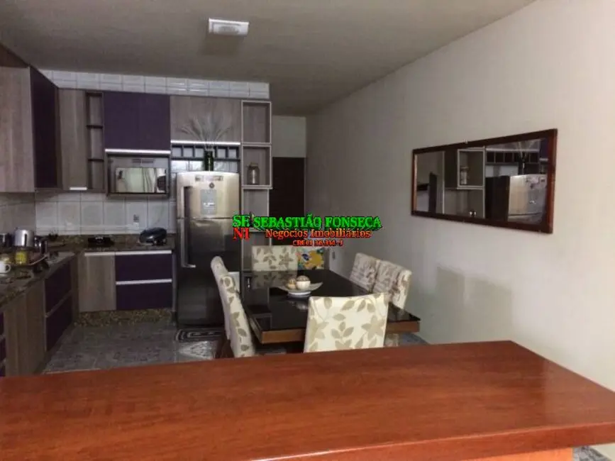 Chácara com 2 quartos à venda, 6000m2 em Centro, Paraibuna - SP - imagem 4 Foto 4 de Chácara com 2 quartos à venda, 6000m2 em Centro, Paraibuna - SP