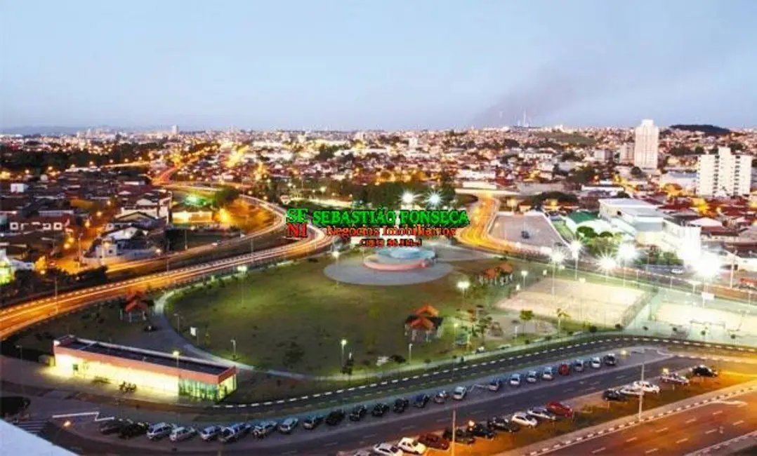 Foto 2 de Armazém / Galpão à venda, 32000m2 em Centro, Jacarei - SP