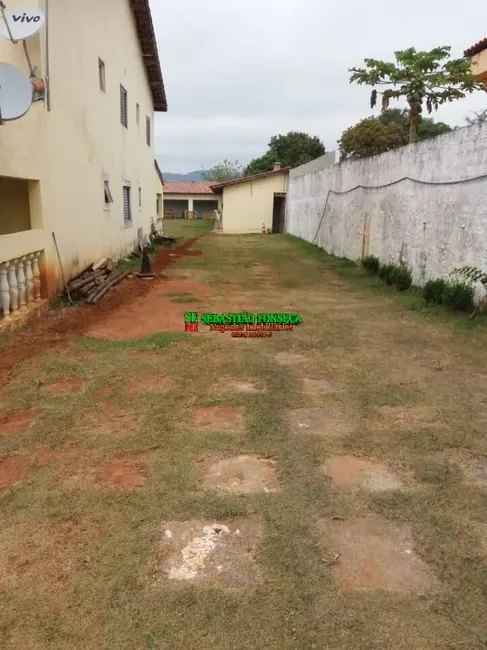 Chácara à venda, 2000m2 em Sao Jose Dos Campos - SP - imagem 6 Foto 6 de Chácara à venda, 2000m2 em Sao Jose Dos Campos - SP