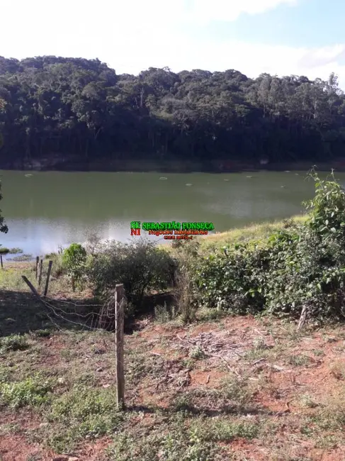 Foto 17 de Chácara à venda, 2000m2 em Jambeiro - SP