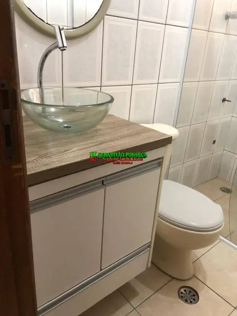 Foto 2 de Casa com 2 quartos à venda, 150m2 em Sao Jose Dos Campos - SP