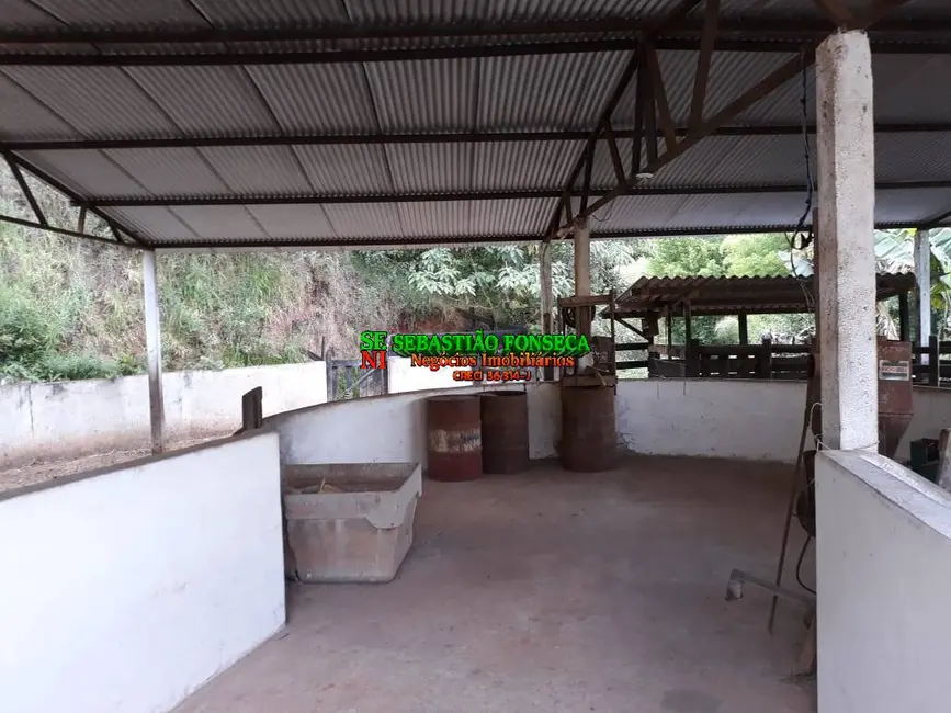 Foto 5 de Fazenda / Haras com 4 quartos à venda, 16m2 em Centro, Caxambu - MG
