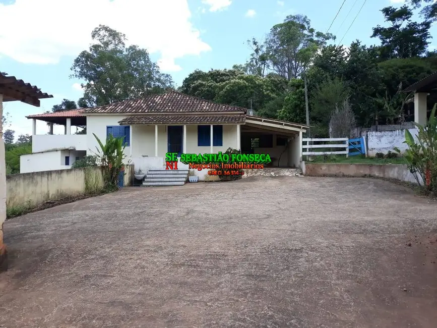 Foto 4 de Fazenda / Haras com 4 quartos à venda, 16m2 em Centro, Caxambu - MG