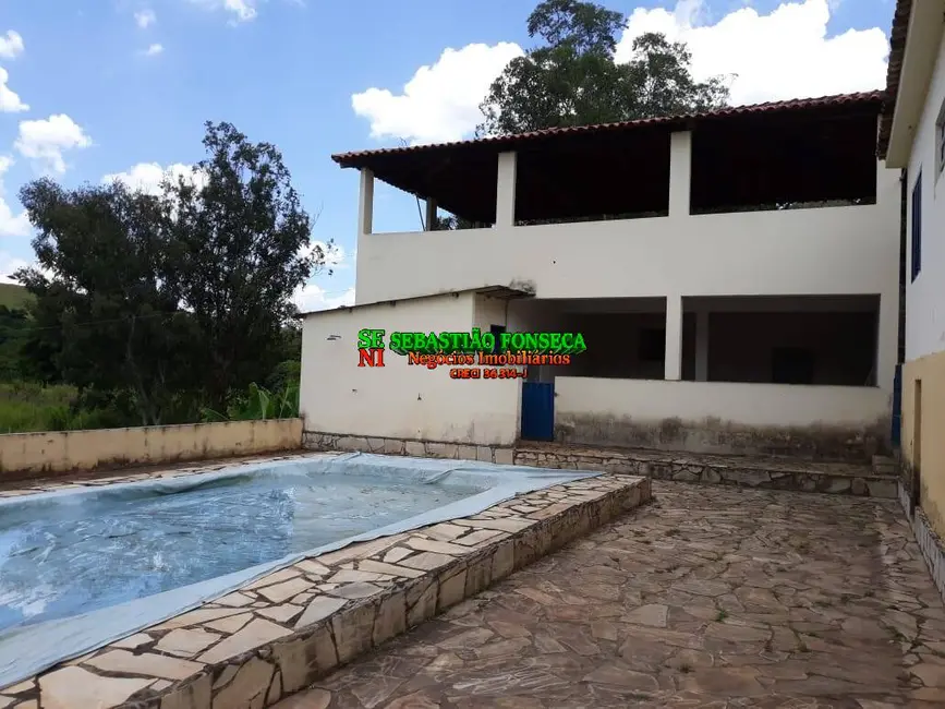 Foto 2 de Fazenda / Haras com 4 quartos à venda, 16m2 em Centro, Caxambu - MG