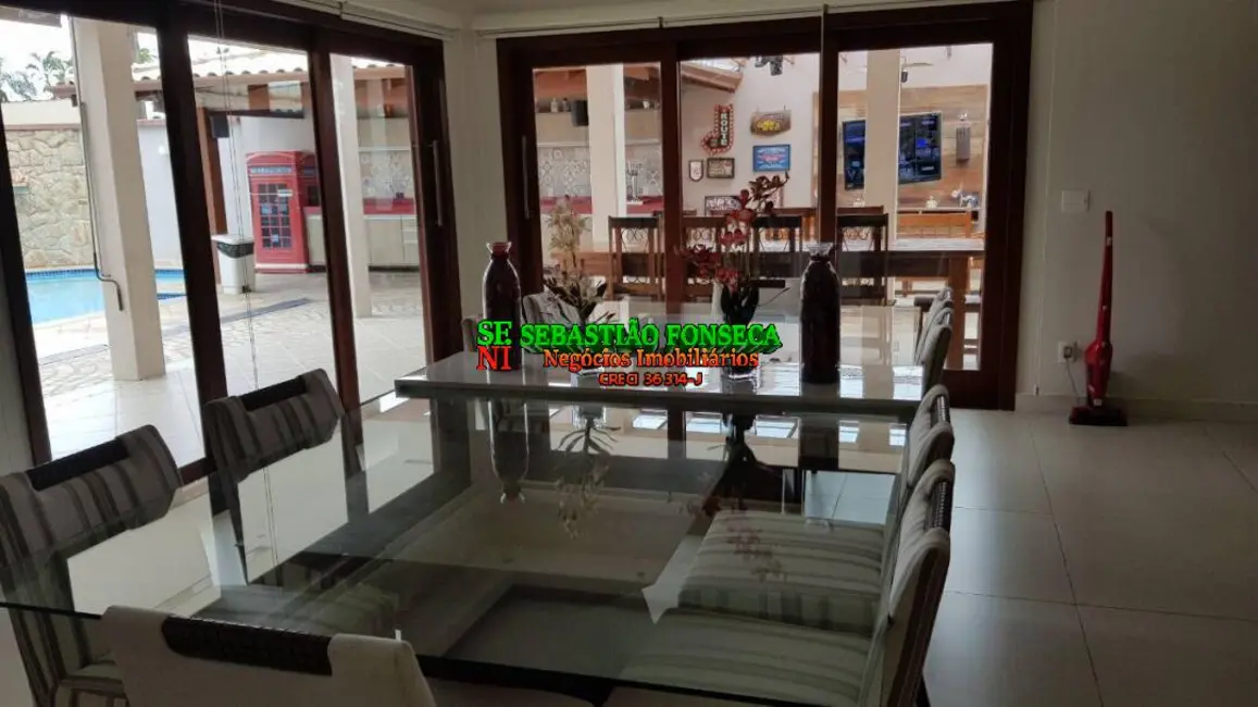 Foto 5 de Casa com 4 quartos à venda, 480m2 em Indaiá, Caraguatatuba - SP