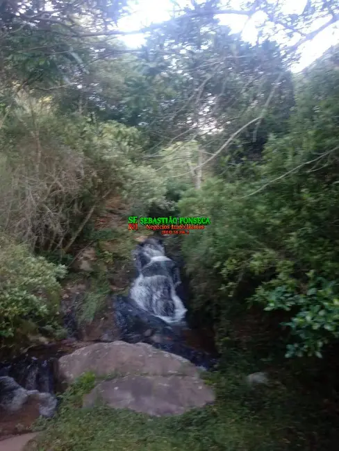 Foto 1 de Sítio / Rancho com 2 quartos à venda, 37000m2 em Centro, Marmelopolis - MG