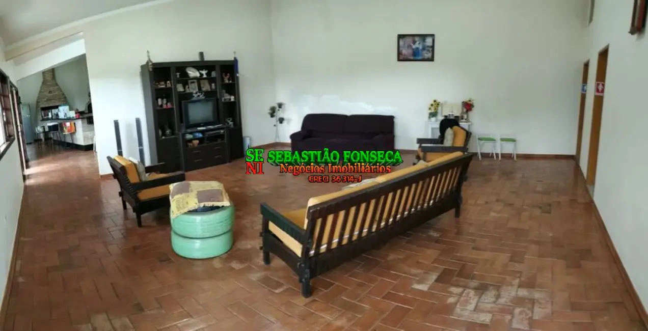 Chácara com 3 quartos à venda, 6000m2 em Centro, Paraibuna - SP - imagem 7 Foto 7 de Chácara com 3 quartos à venda, 6000m2 em Centro, Paraibuna - SP