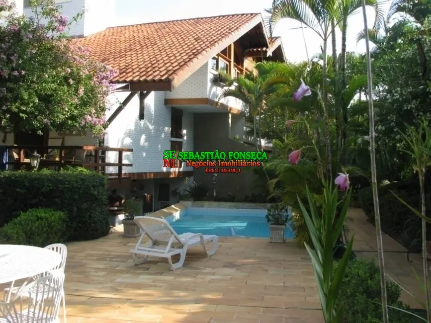 Foto 1 de Casa de Condomínio com 6 quartos à venda, 690m2 em Sao Jose Dos Campos - SP