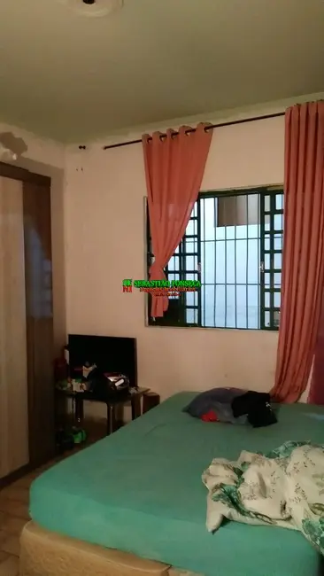 Foto 5 de Sobrado com 7 quartos à venda, 180m2 em Sao Jose Dos Campos - SP