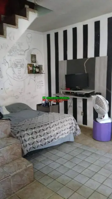 Foto 9 de Sobrado com 7 quartos à venda, 180m2 em Sao Jose Dos Campos - SP