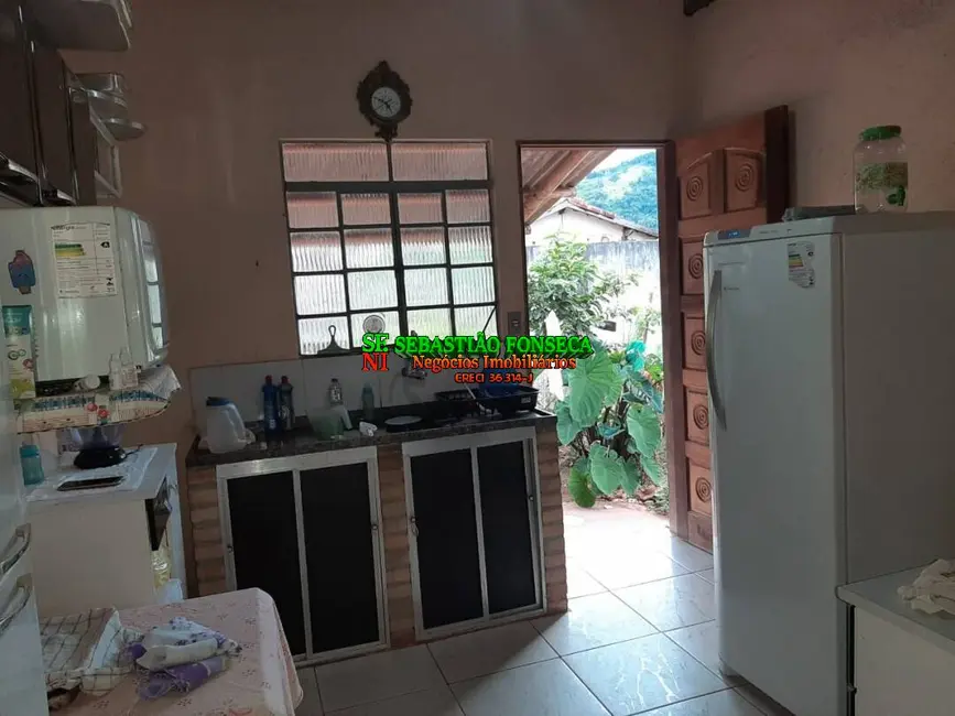 Casa com 3 quartos à venda, 300m2 em Paraibuna - SP - imagem 9 Foto 9 de Casa com 3 quartos à venda, 300m2 em Paraibuna - SP