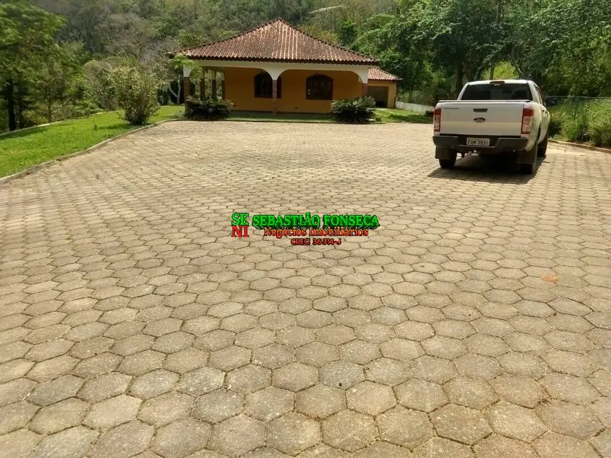 Foto 3 de Fazenda / Haras à venda, 107m2 em Paraibuna - SP