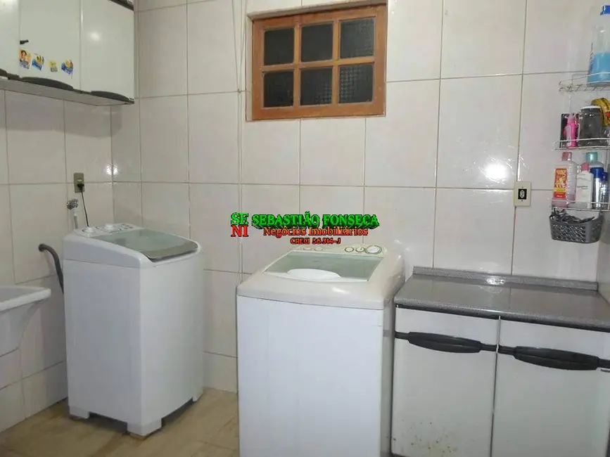 Foto 4 de Casa com 3 quartos à venda, 250m2 em Village das Flores, Cacapava - SP