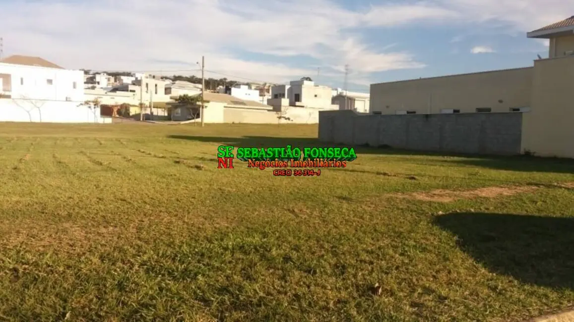 Foto 2 de Terreno / Lote à venda, 327m2 em Bairro do Grama, Cacapava - SP