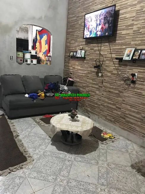 Foto 3 de Casa com 6 quartos à venda, 186m2 em Jardim Zélia, Itaquaquecetuba - SP