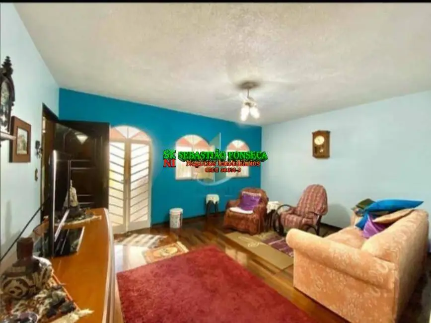 Casa com 3 quartos à venda, 300m2 em Sao Jose Dos Campos - SP - imagem 9 Foto 9 de Casa com 3 quartos à venda, 300m2 em Sao Jose Dos Campos - SP