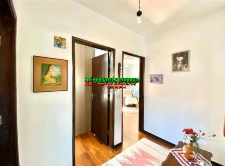 Casa com 3 quartos à venda, 300m2 em Sao Jose Dos Campos - SP - imagem 5 Foto 5 de Casa com 3 quartos à venda, 300m2 em Sao Jose Dos Campos - SP