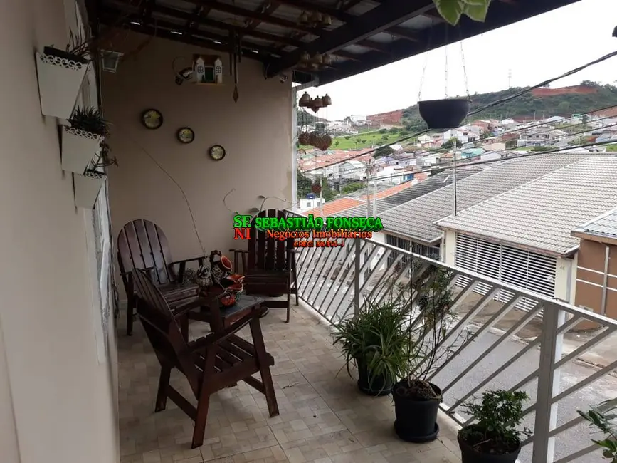 Foto 1 de Sobrado com 4 quartos à venda, 140m2 em Sao Jose Dos Campos - SP