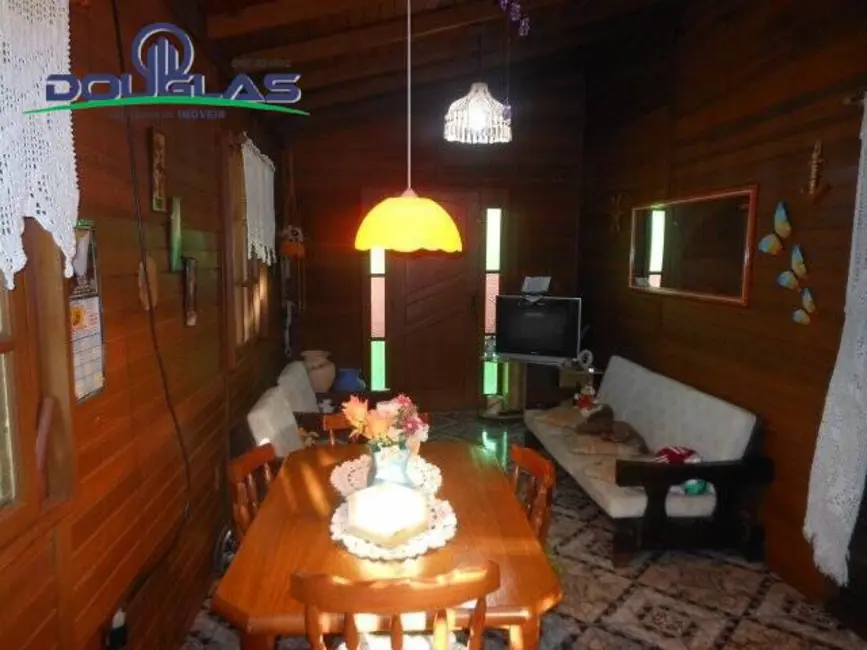 Casa com 3 quartos à venda, 200m2 em Viamao - RS - imagem 9 Foto 9 de Casa com 3 quartos à venda, 200m2 em Viamao - RS