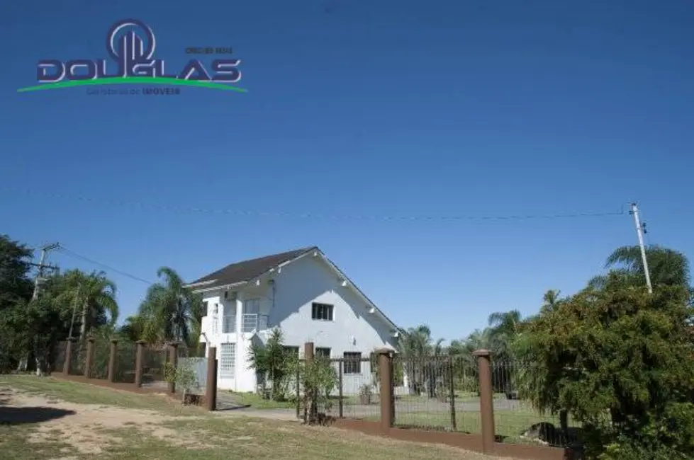 Foto 9 de Casa com 3 quartos à venda, 400m2 em Viamao - RS