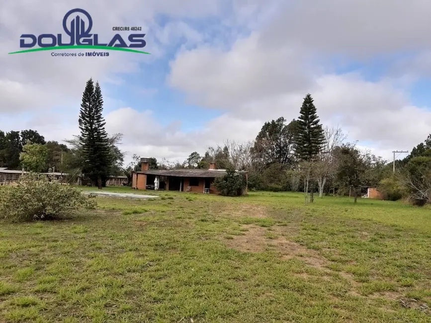 Sítio / Rancho com 1 quarto à venda em Viamao - RS - imagem 3 Foto 3 de Sítio / Rancho com 1 quarto à venda em Viamao - RS