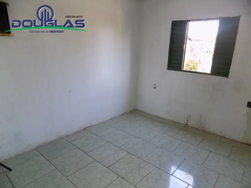 Casa com 3 quartos à venda, 450m2 em Viamao - RS - imagem 5 Foto 5 de Casa com 3 quartos à venda, 450m2 em Viamao - RS