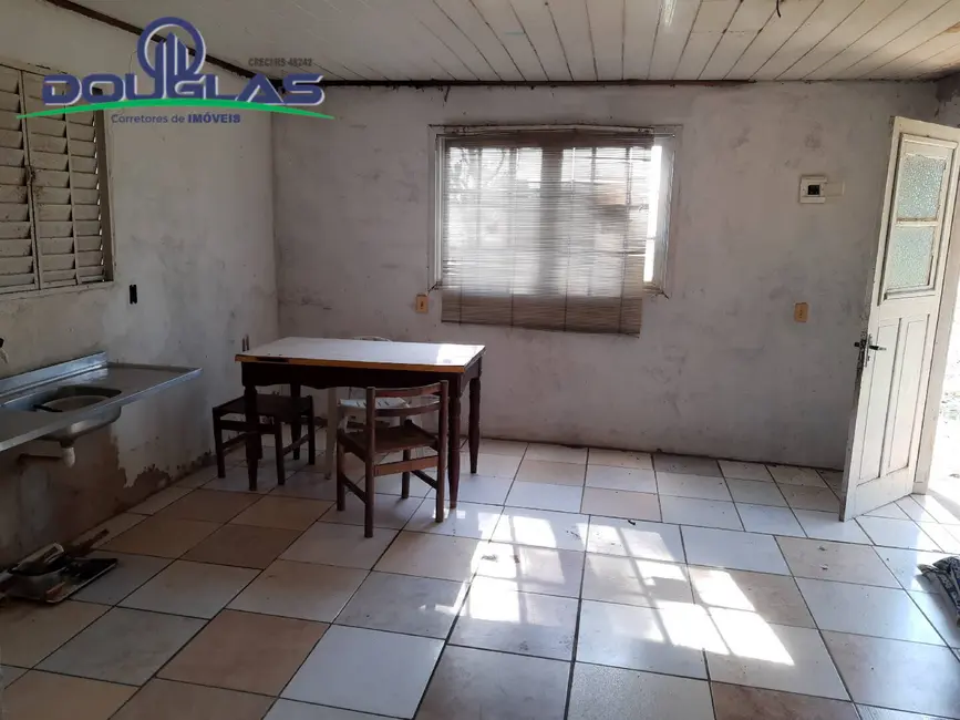 Casa com 1 quarto à venda, 890m2 em Viamao - RS - imagem 7 Foto 7 de Casa com 1 quarto à venda, 890m2 em Viamao - RS