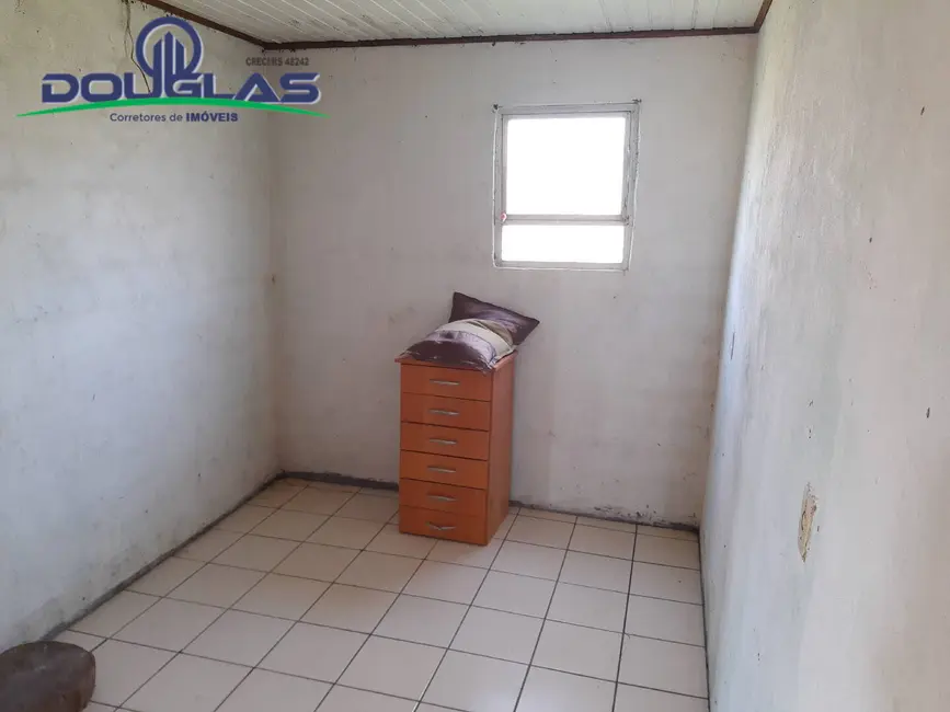 Casa com 1 quarto à venda, 890m2 em Viamao - RS - imagem 8 Foto 8 de Casa com 1 quarto à venda, 890m2 em Viamao - RS