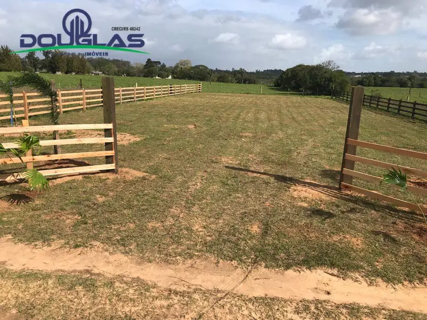 Foto 6 de Terreno / Lote à venda, 1000m2 em Viamao - RS