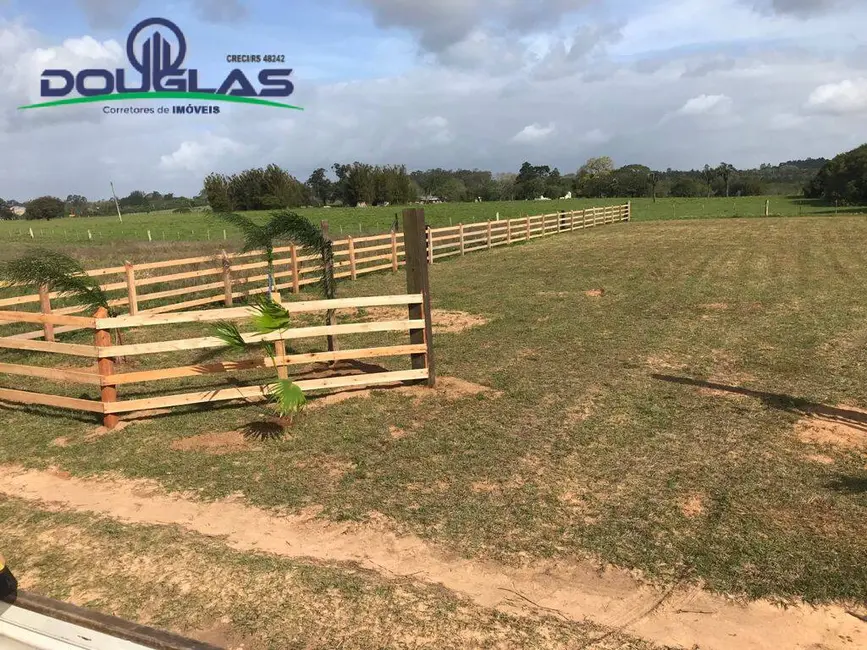 Foto 4 de Terreno / Lote à venda, 1000m2 em Viamao - RS