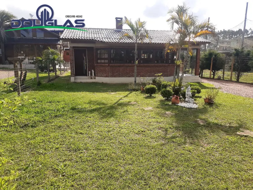 Foto 1 de Casa com 3 quartos para alugar, 160m2 em Viamao - RS