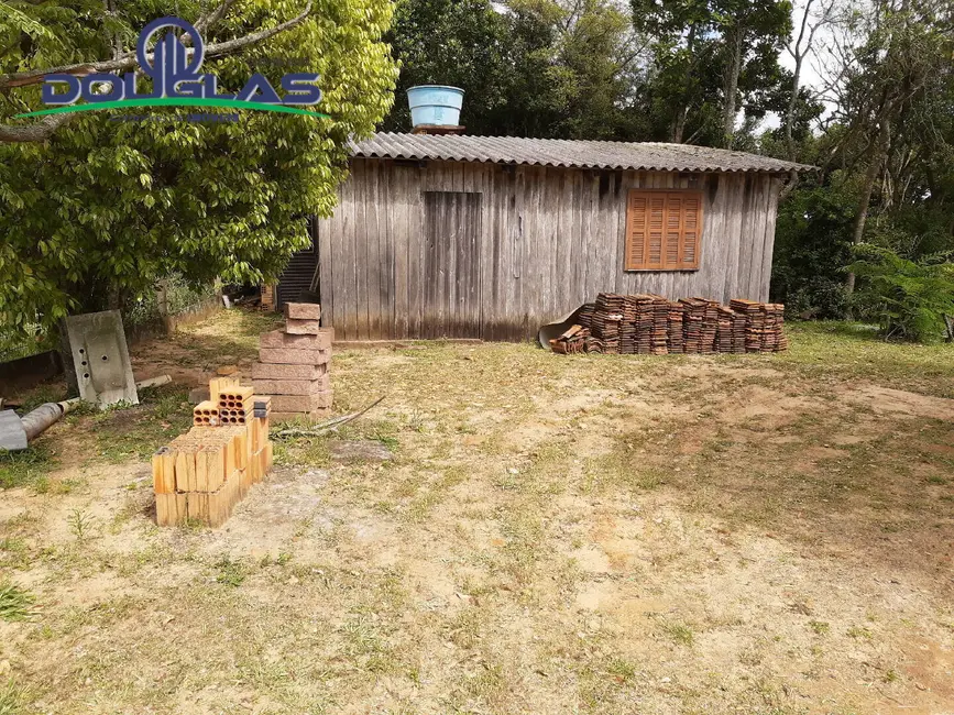 Foto 1 de Terreno / Lote à venda em Viamao - RS
