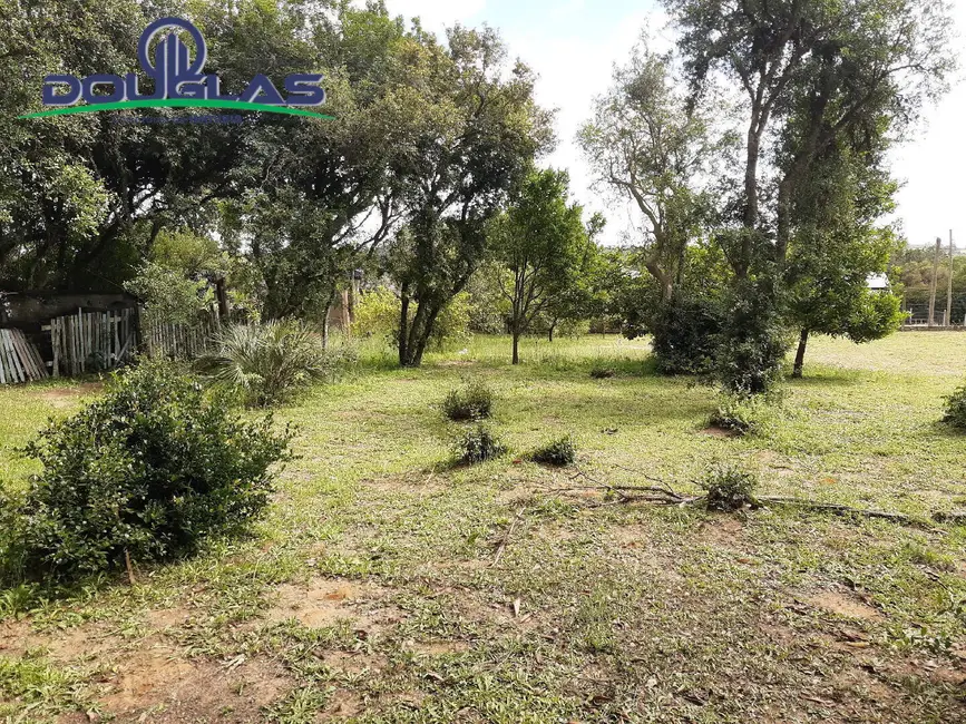 Foto 3 de Terreno / Lote à venda em Viamao - RS