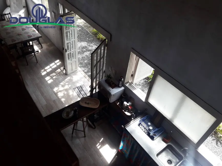 Casa com 2 quartos à venda, 600m2 em Viamao - RS - imagem 7 Foto 7 de Casa com 2 quartos à venda, 600m2 em Viamao - RS