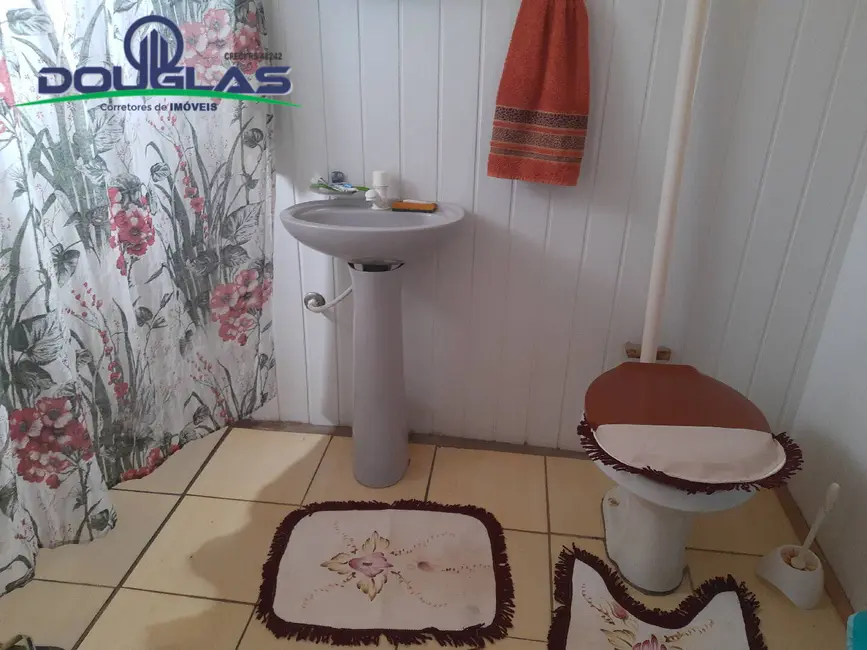Casa com 2 quartos à venda, 675m2 em Viamao - RS - imagem 7 Foto 7 de Casa com 2 quartos à venda, 675m2 em Viamao - RS