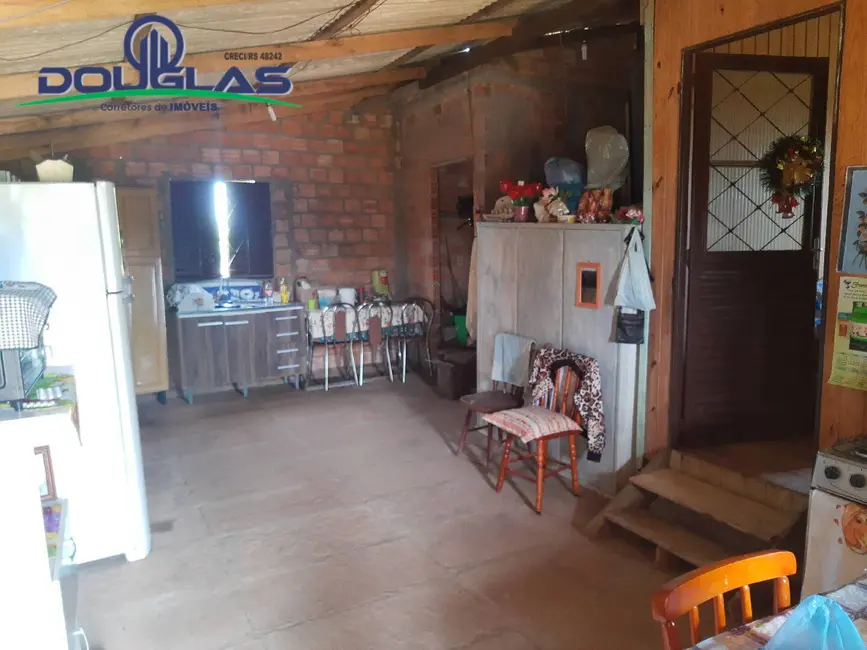 Casa com 2 quartos à venda, 675m2 em Viamao - RS - imagem 5 Foto 5 de Casa com 2 quartos à venda, 675m2 em Viamao - RS