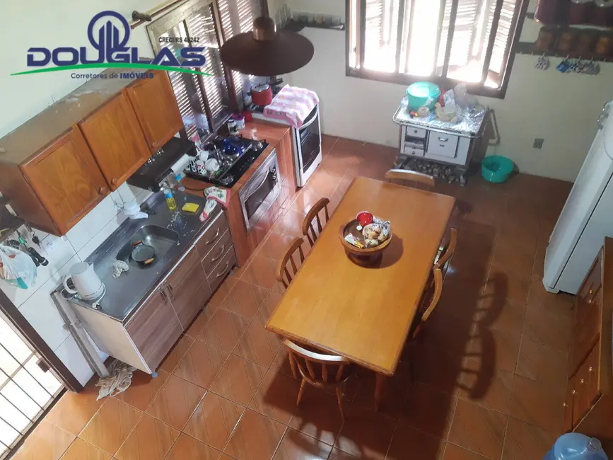 Foto 6 de Casa com 3 quartos à venda, 120m2 em Viamao - RS