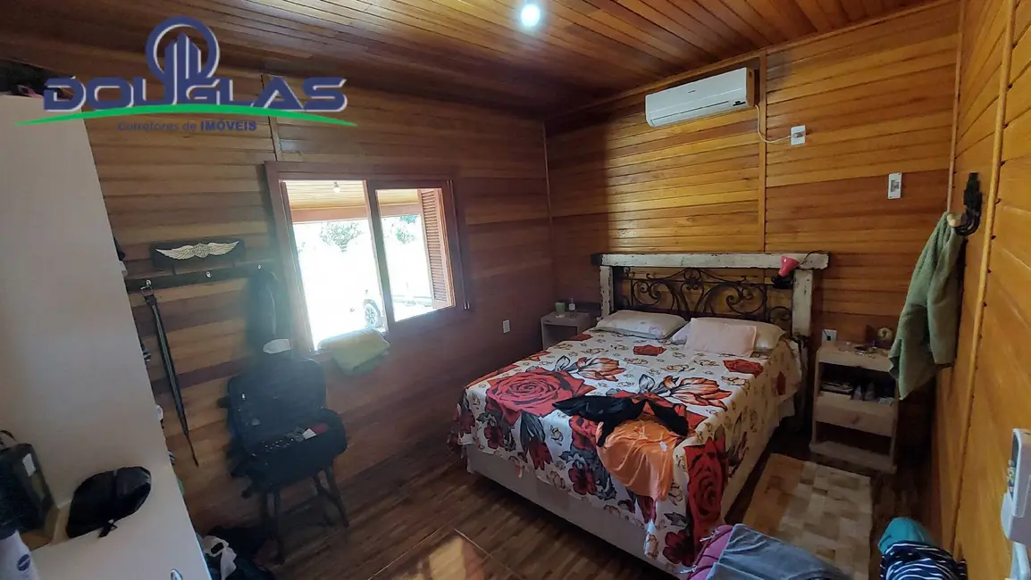 Casa com 2 quartos à venda, 100m2 em Viamao - RS - imagem 4 Foto 4 de Casa com 2 quartos à venda, 100m2 em Viamao - RS