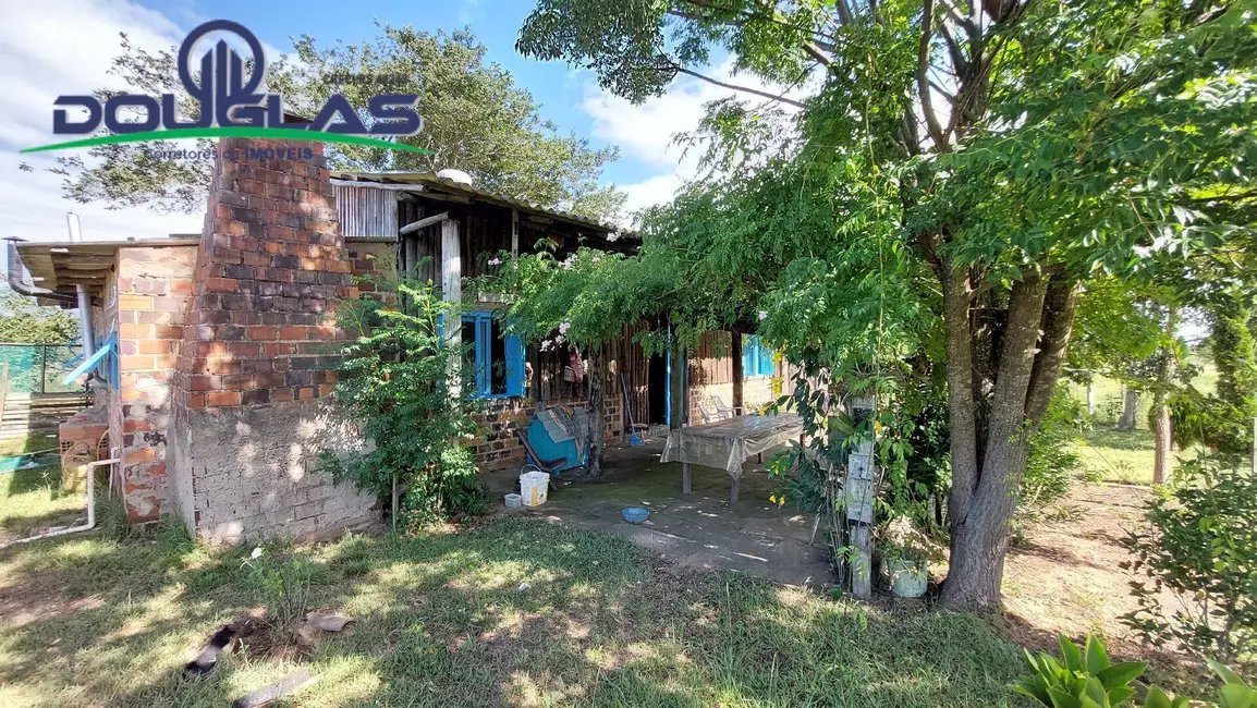 Foto 3 de Chácara com 2 quartos à venda, 100m2 em Viamao - RS