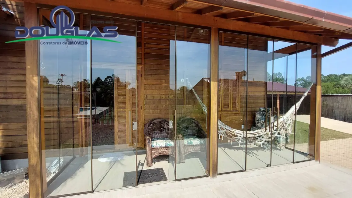 Foto 3 de Casa com 3 quartos à venda, 300m2 em Viamao - RS