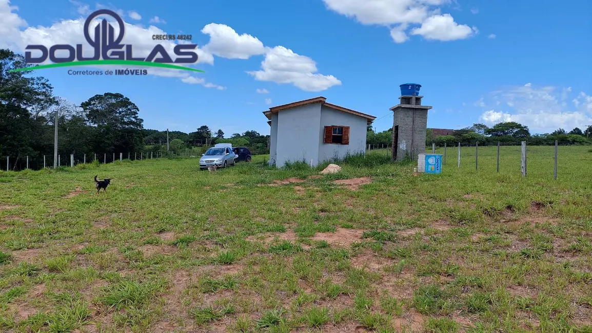 Sítio / Rancho com 2 quartos à venda, 5000m2 em Viamao - RS - imagem 5 Foto 5 de Sítio / Rancho com 2 quartos à venda, 5000m2 em Viamao - RS