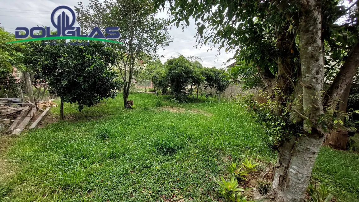Foto 1 de Terreno / Lote à venda, 360m2 em Viamao - RS