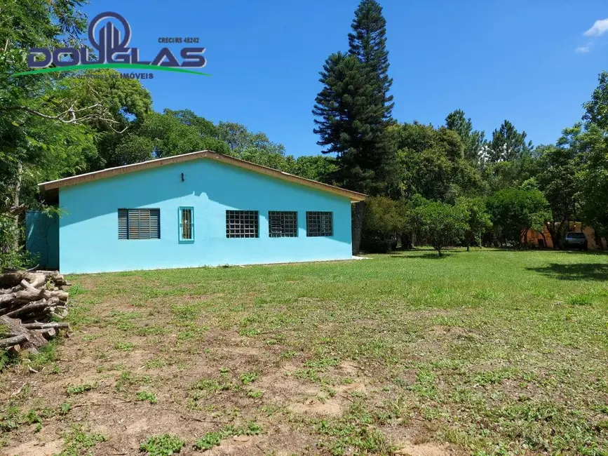 Foto 2 de Casa com 4 quartos à venda, 80m2 em Viamao - RS